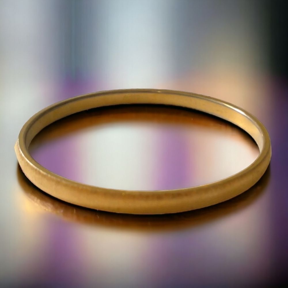 Evoke‎ Brushed Gold Tone Bangle Bracelet Minimalist Stackable Quiet Luxury Chic
